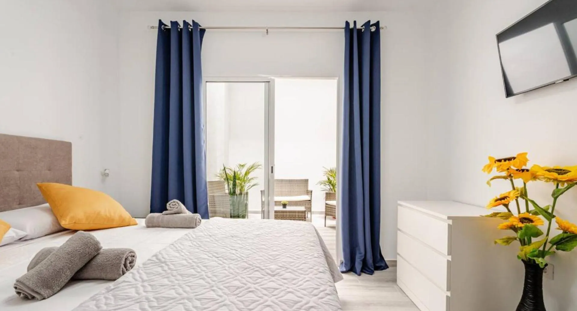 Casa Romania - Apartament Terra Armenime