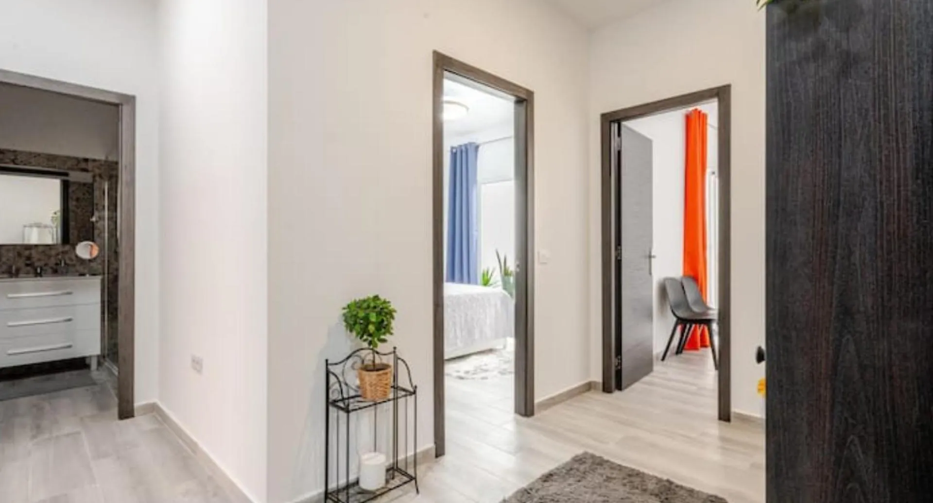 Casa Romania - Apartament Terra Armenime